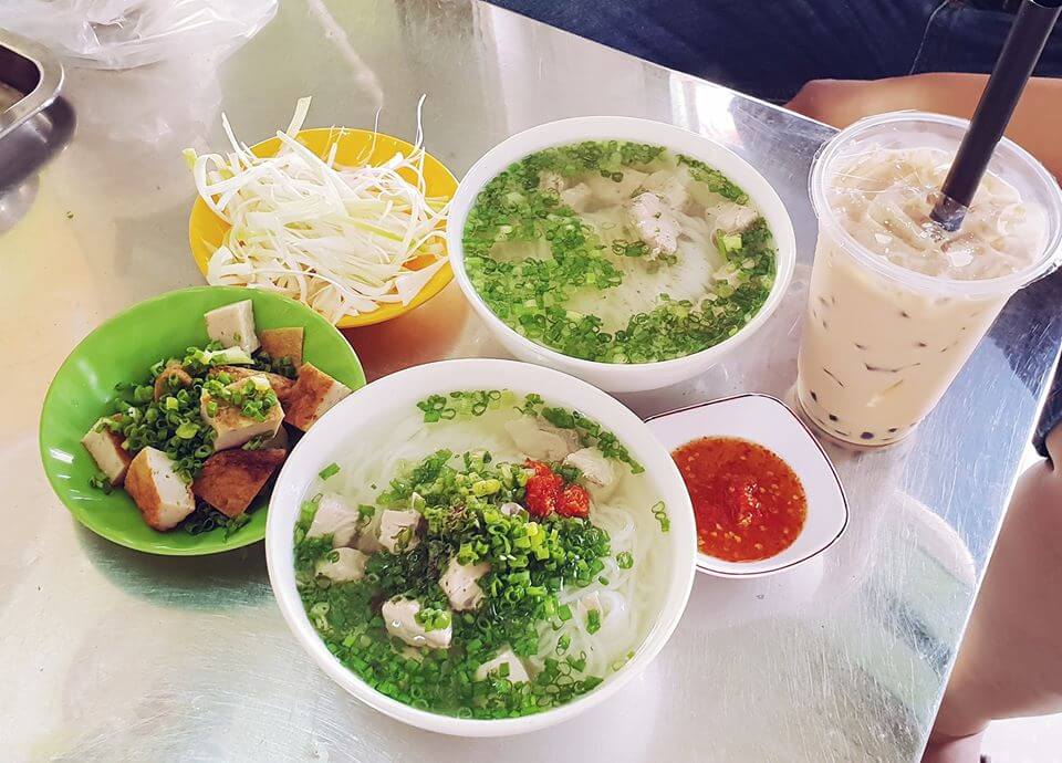 Bánh canh Nha Trang nổi tiếng